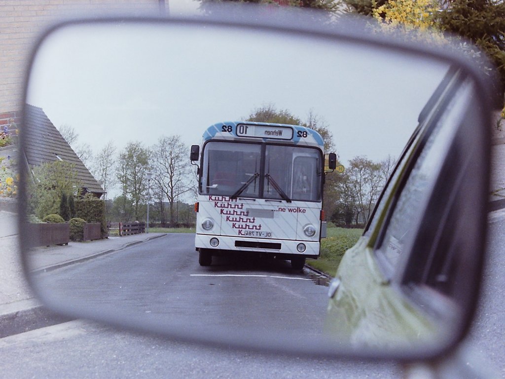 Wagen 82. ... auf dem die Beschriftung der Front spiegelverkehrt angebracht war. 